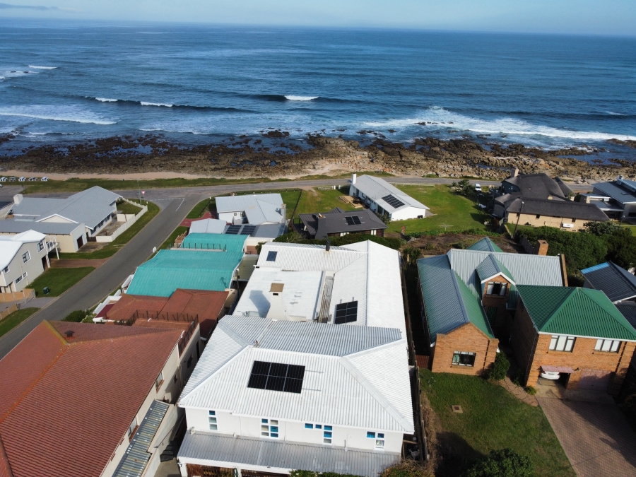 13 Bedroom Property for Sale in Jongensfontein Western Cape